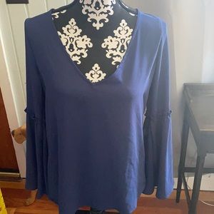 Evereve Braeve brand boho top with flared sleeves